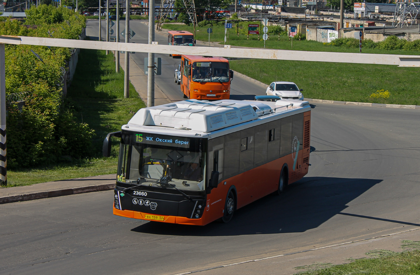 ЛиАЗ-5292.67 №ВА159 52; ПАЗ-320414-05 "Вектор" №С111АМ 52