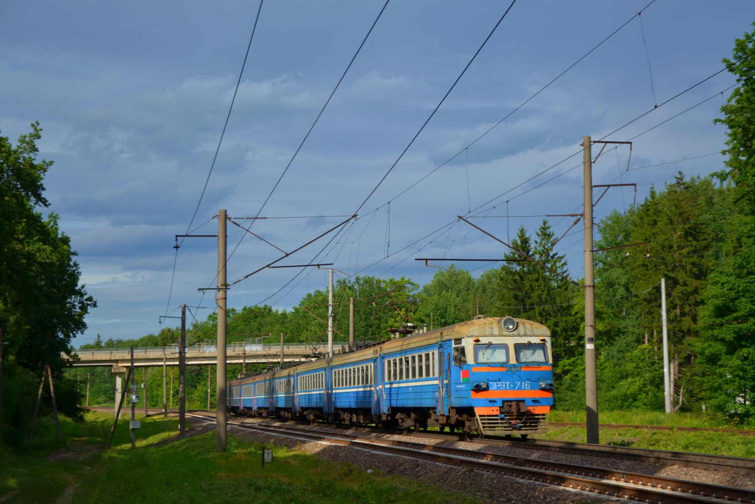 ЭР9Т-716