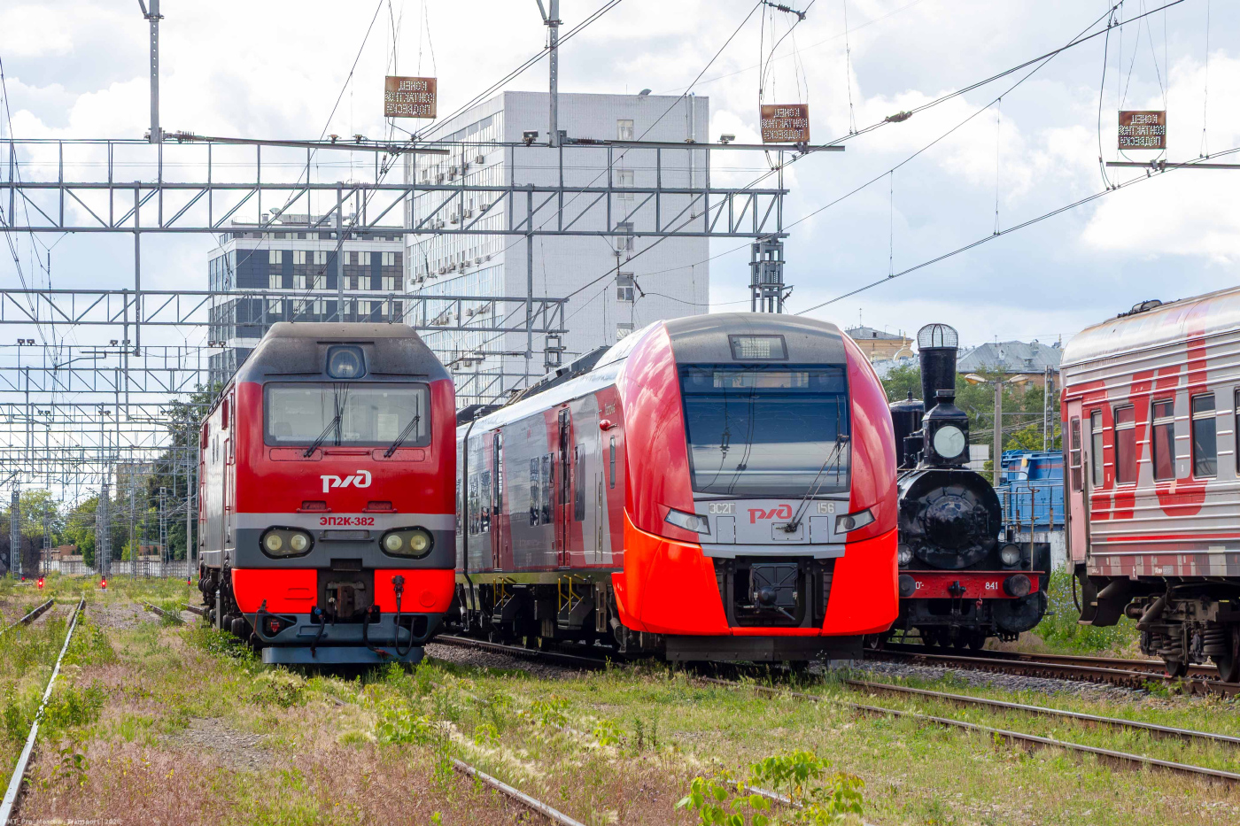 ЭП2К-382; ЭС2Г-156