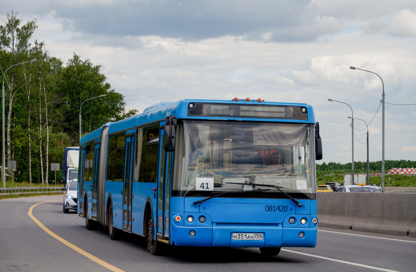 ЛиАЗ-6213.22  № 081420
