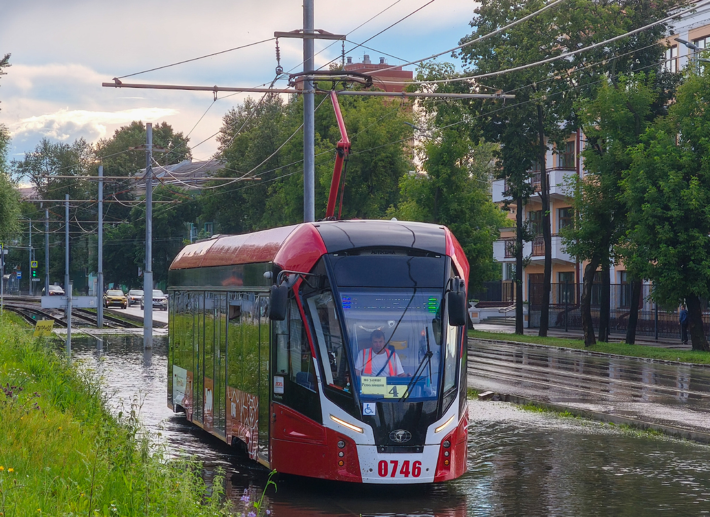71-911ЕМ «Львёнок» № 0746
