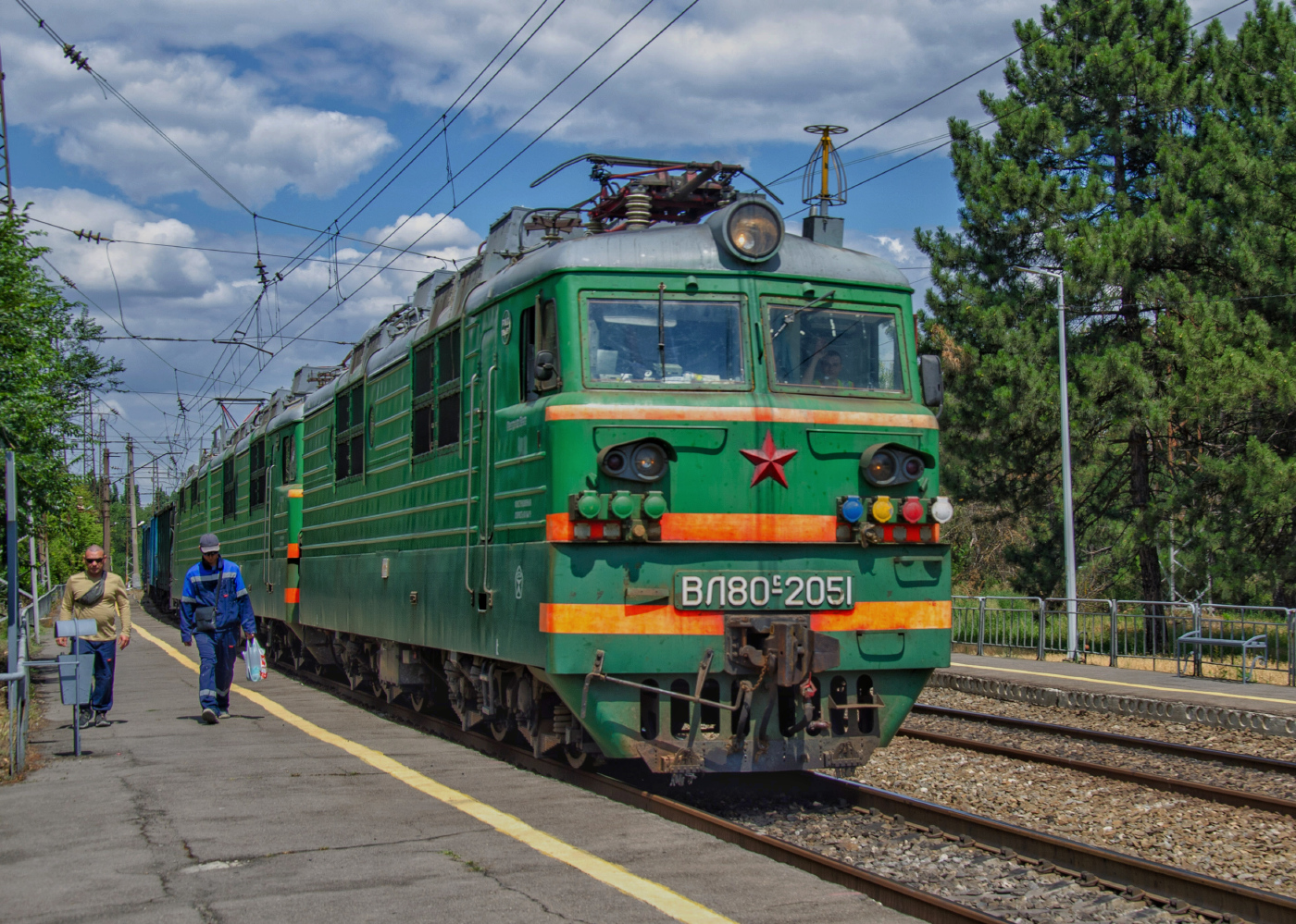 ВЛ80С-2051