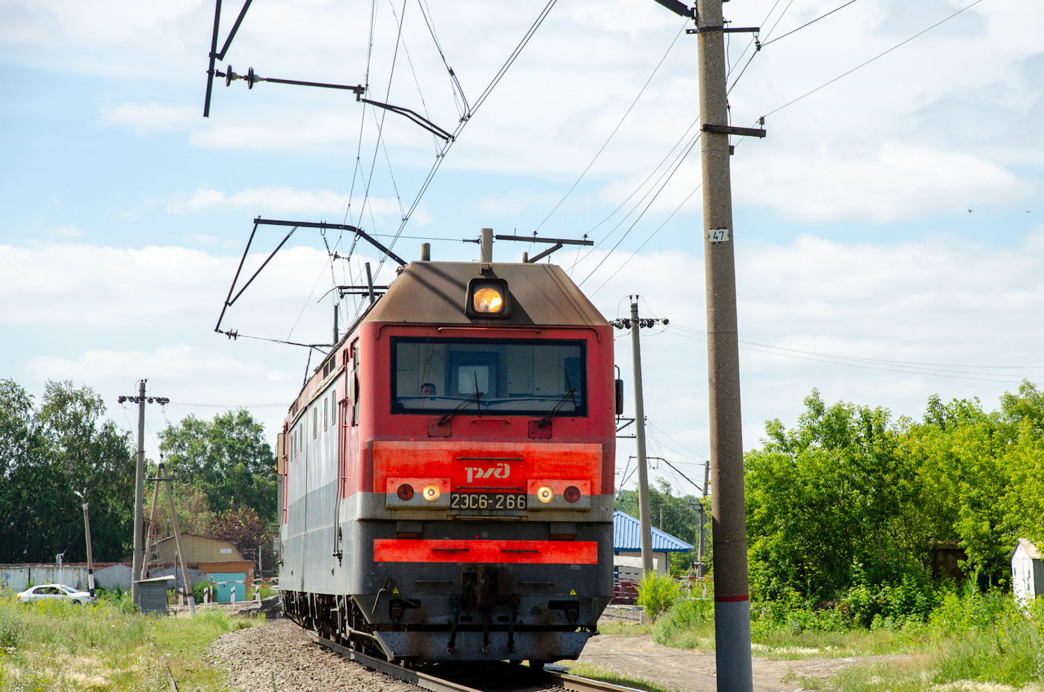 2ЭС6-266