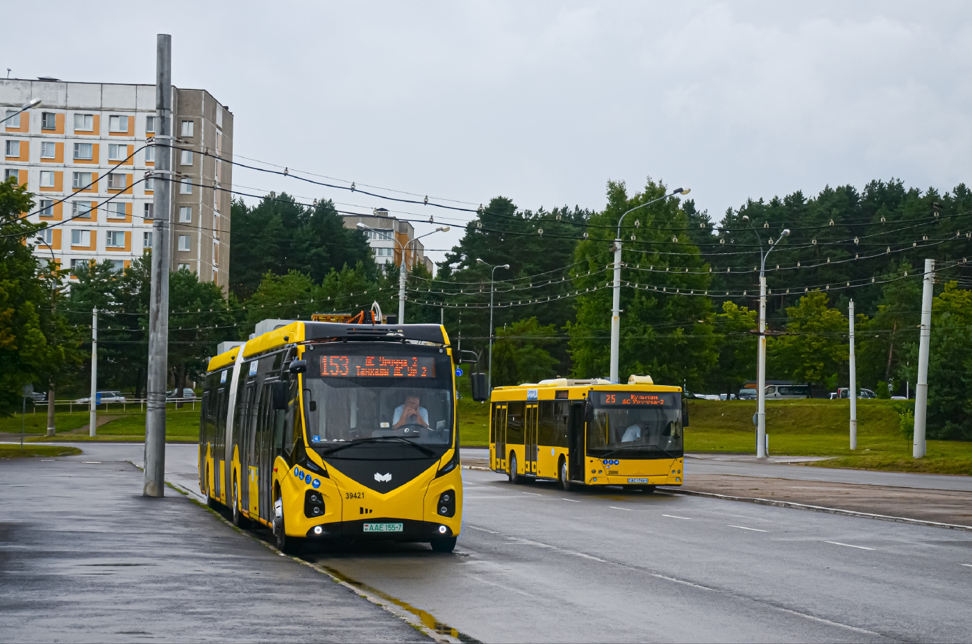 Бкм Е433 №39421; Маз 203.069 №23906