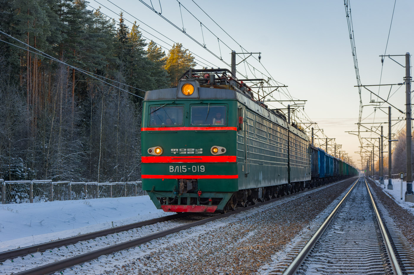 ВЛ15-019