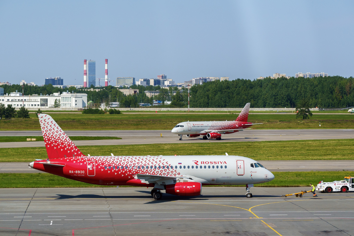 Sukhoi Superjet 100-95B  RA-89130; Sukhoi Superjet 100-95B  RA-89103