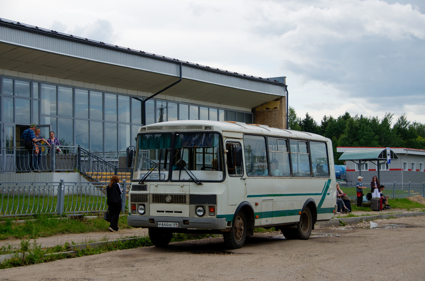 ПАЗ-32053 № Р 644 НС 69