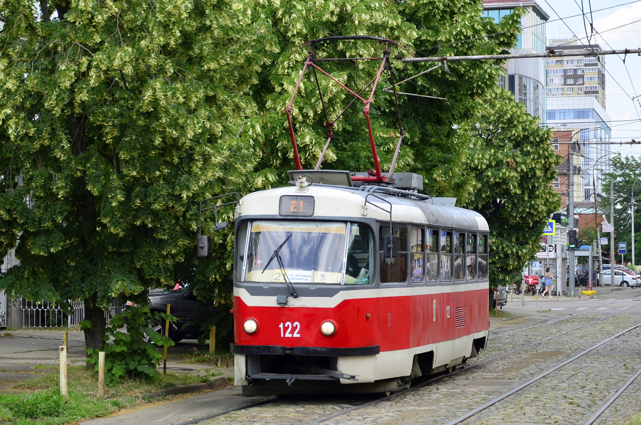 Tatra T3SU №122