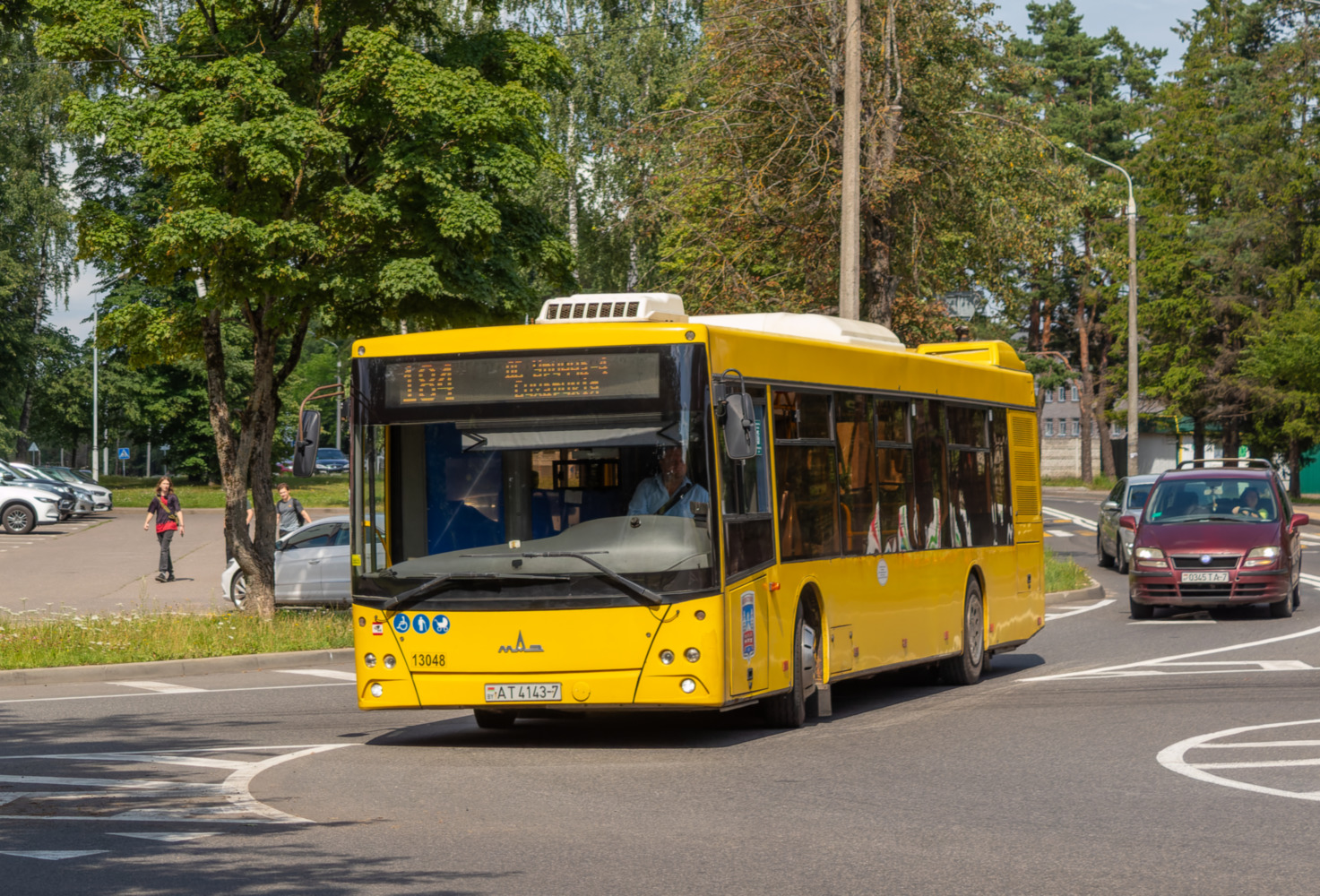 МАЗ-203.016 № 013048