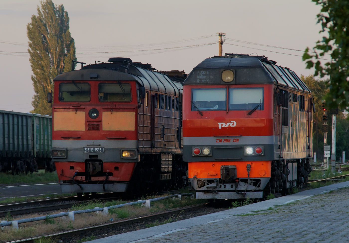 2ТЭ116-1563; ТЭП70БС-168