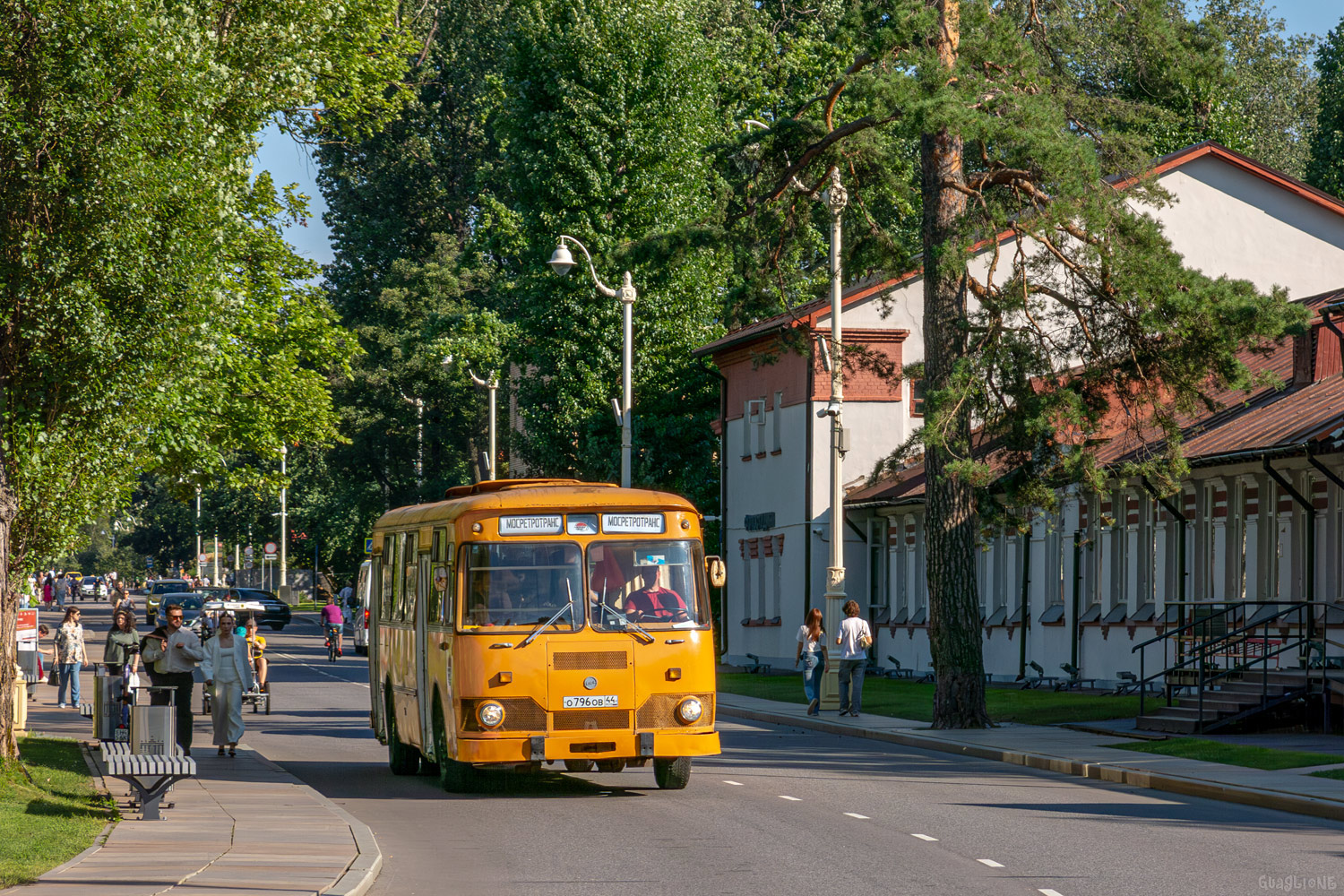 ЛиАЗ-677М  № О 796 ОВ 44