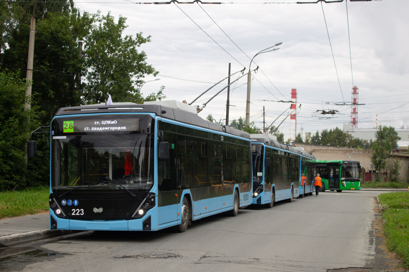 БКМ 32100D «Ольгерд» №223; БКМ 32100D «Ольгерд» №214; БКМ 32100D «Ольгерд» №213; НефАЗ-5299-40-57 (CNG) № 335