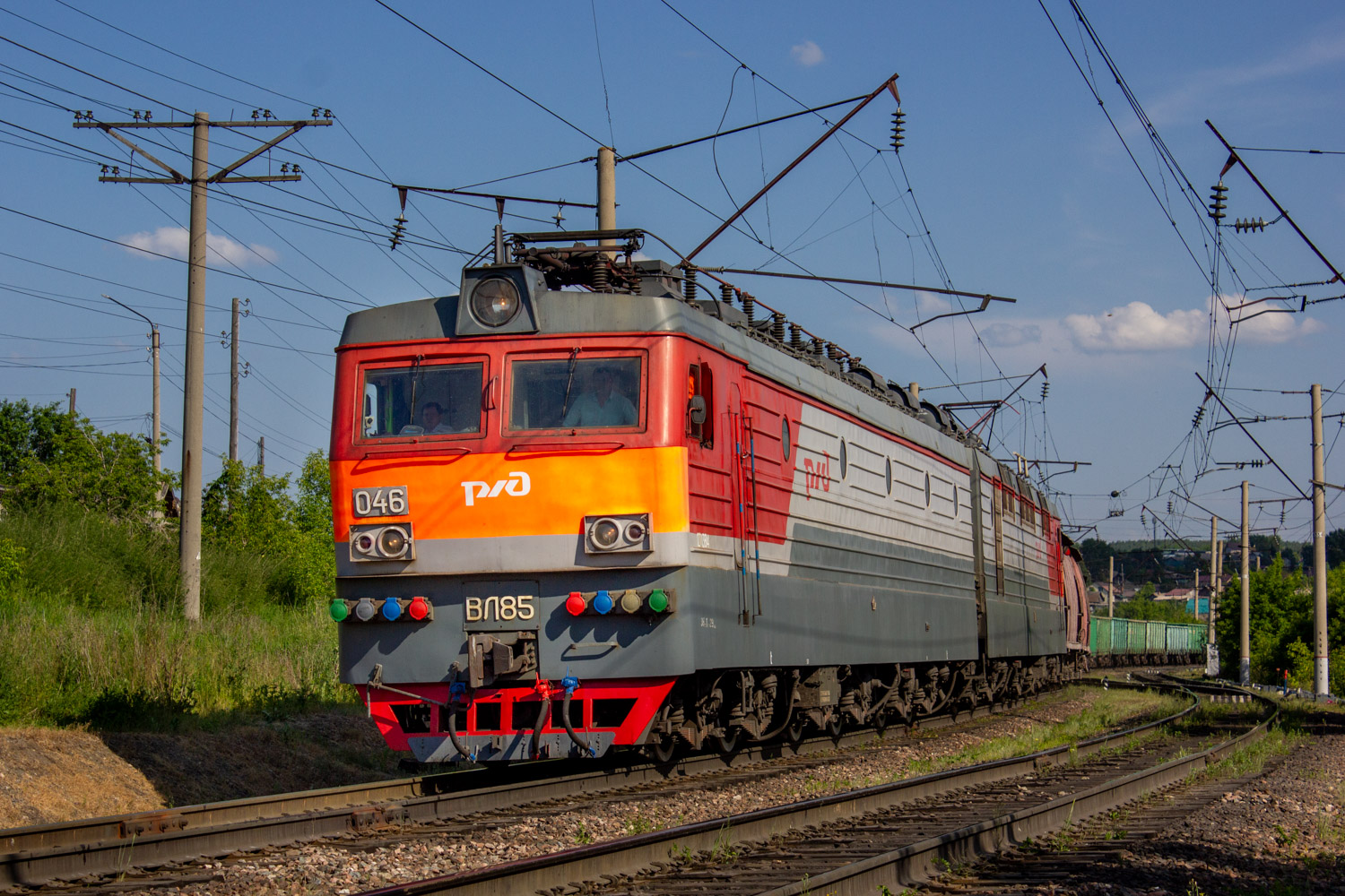 ВЛ85-046