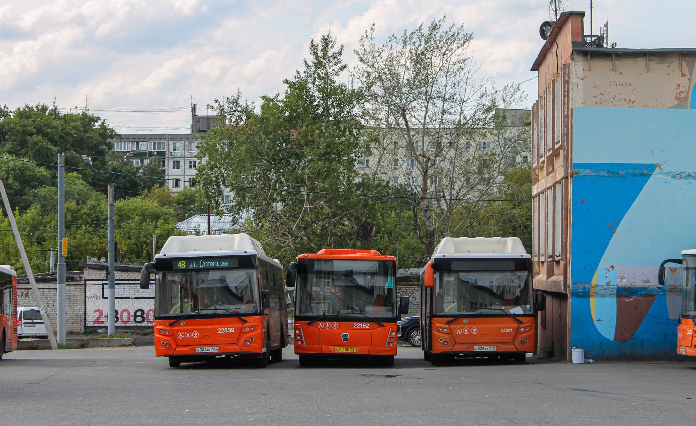 ЛиАЗ-5292.67 №С802хе 152; ЛиАЗ-5292.65 №ВВ158 52; ЛиАЗ-5292.67 №С828хе 152
