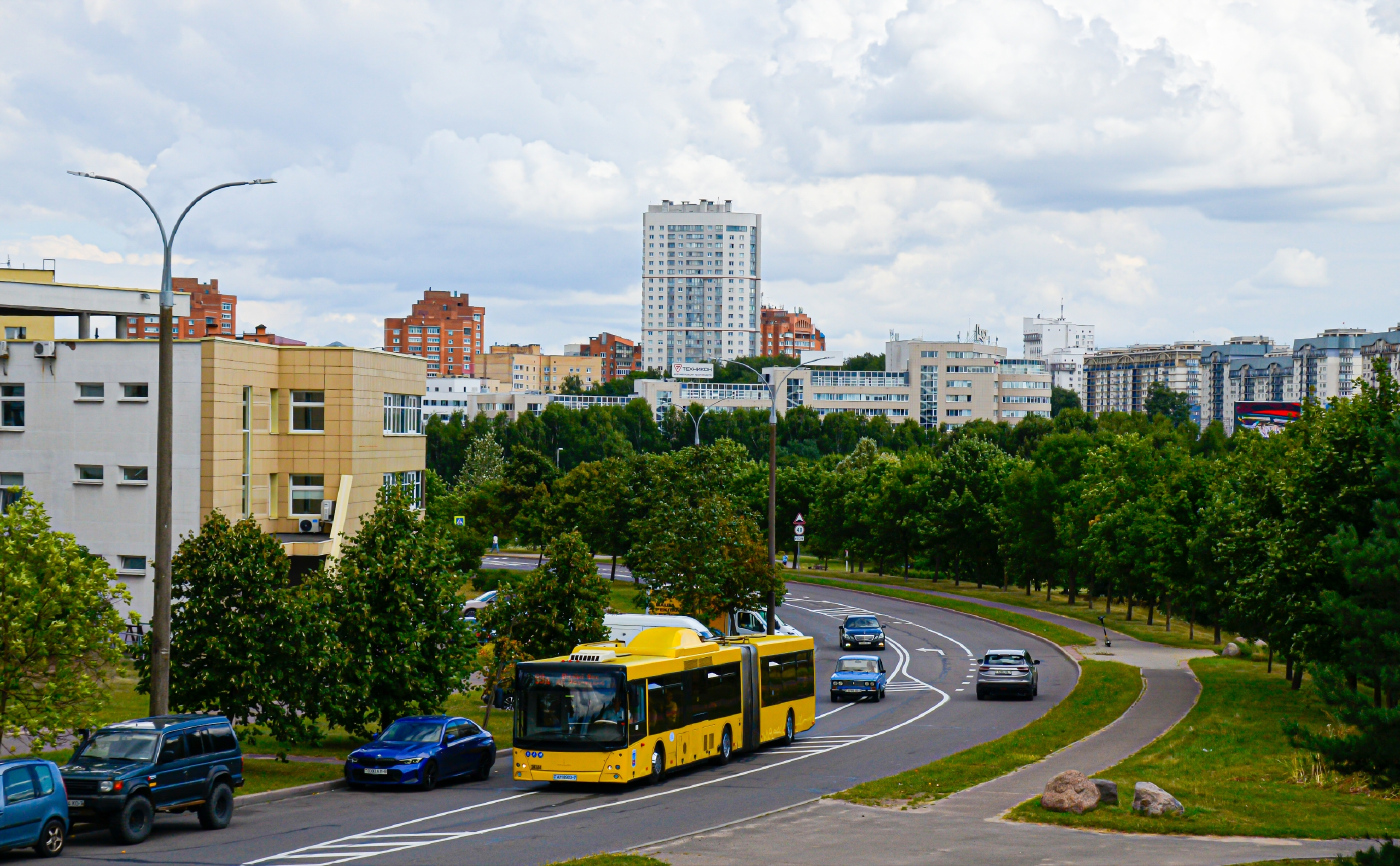Маз 215.069 №24384