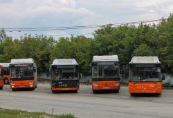 Lotos-105C02 № У 474 РН 152; ЛиАЗ-5292.67 (CNG) № 32105 (ВА 210 52); Lotos-105C02 № У 961 ХК 152; ЛиАЗ-5292.67 № 31802 (ВВ 209 52)