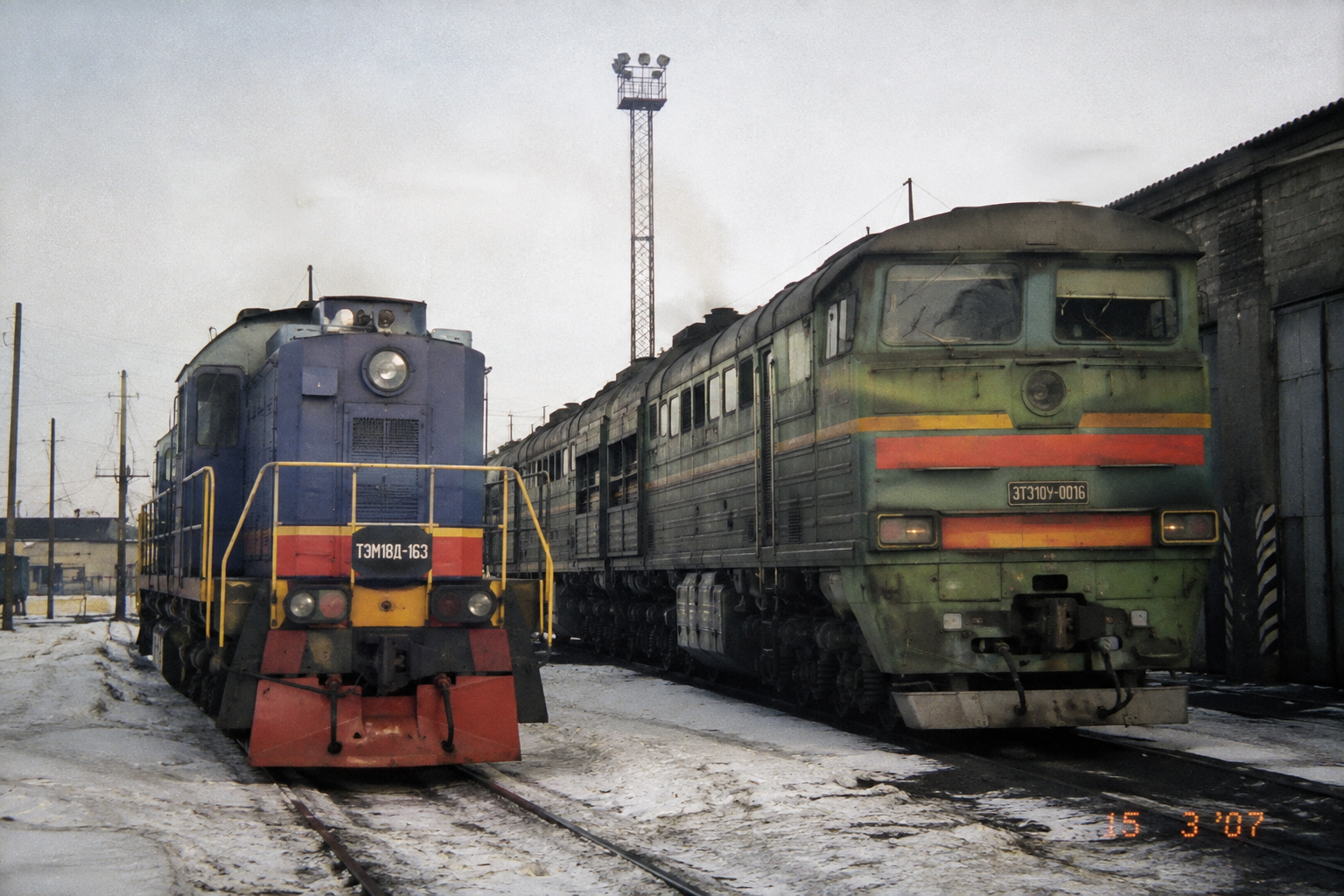 ТЭМ18Д-0163, 3ТЭ10У-0016