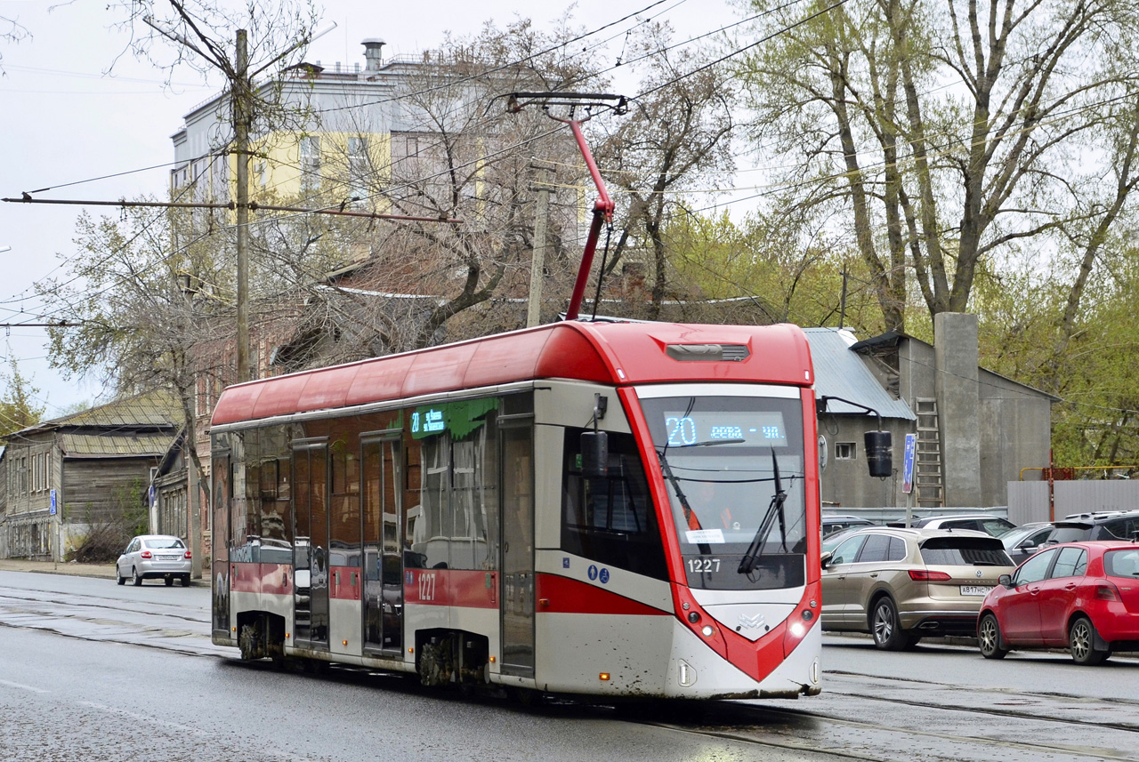 БКМ Т811 № 1227