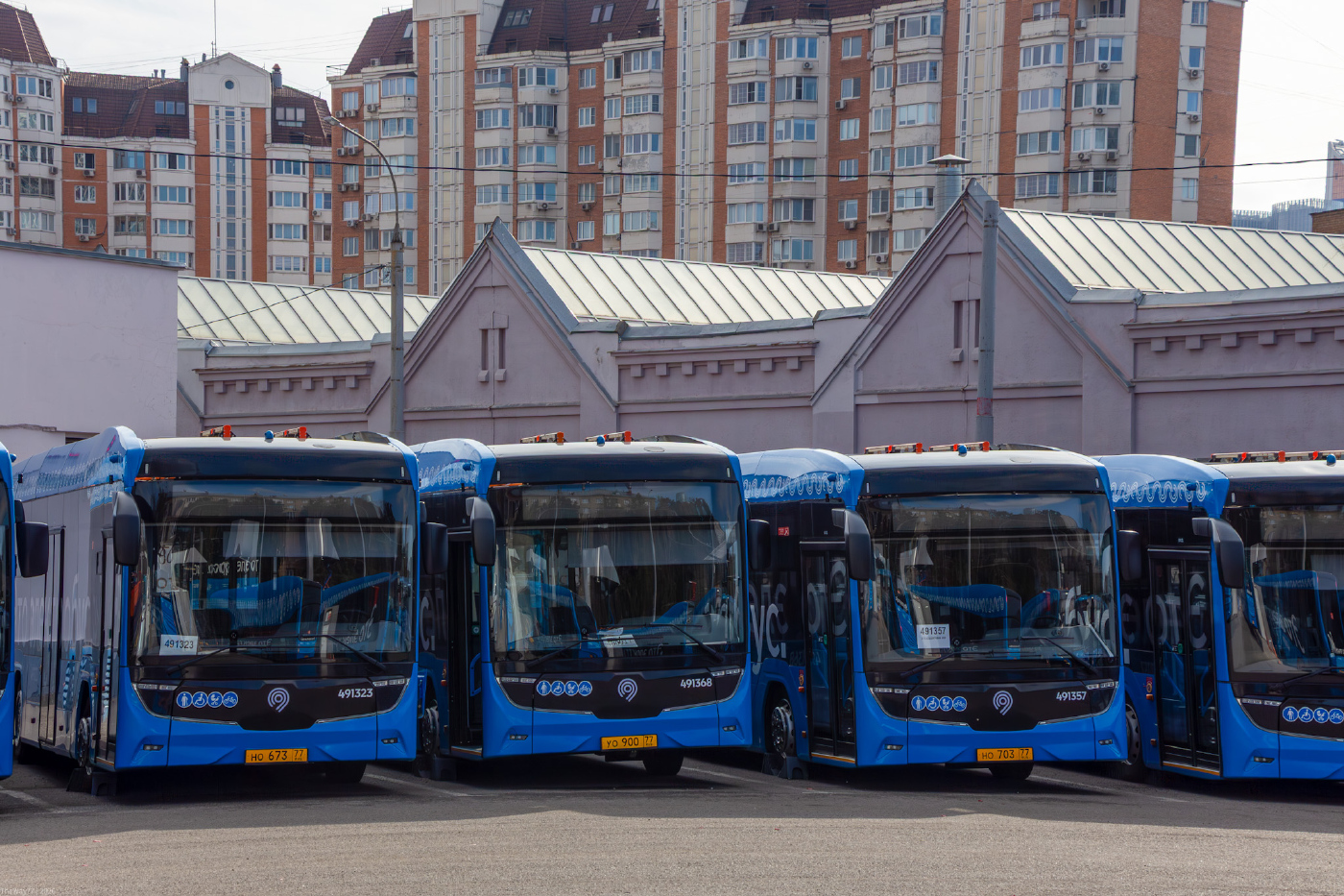 КАМАЗ-52222 № 491323; КАМАЗ-52222 № 491368; КАМАЗ-52222 № 491357