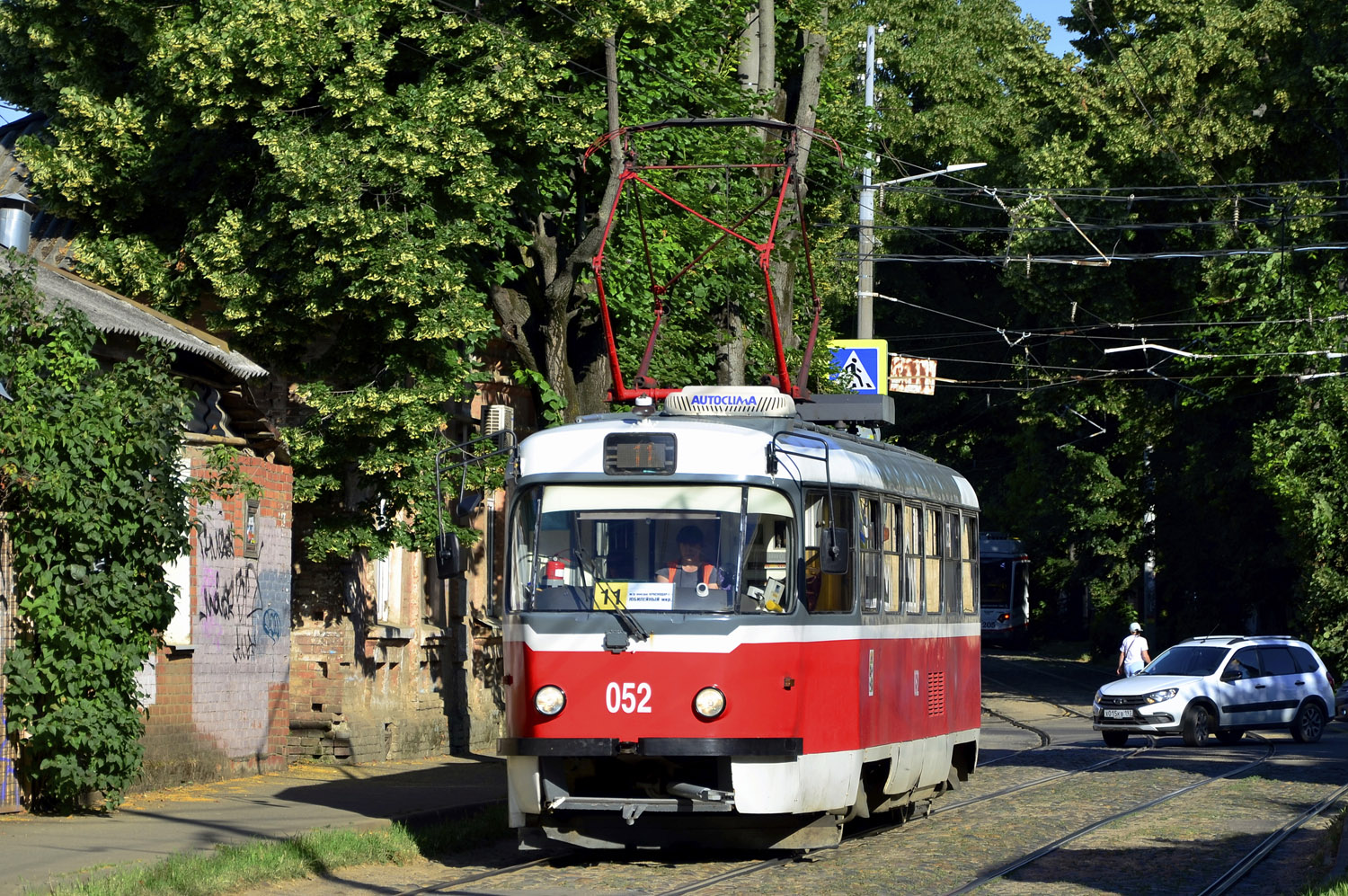 Tatra T3SU № 052