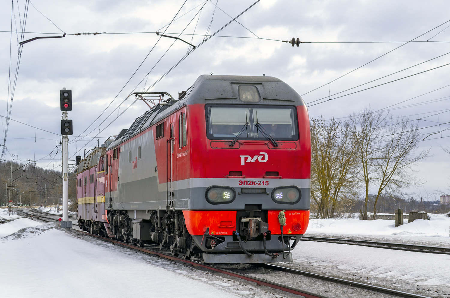 ЧС2Т-1000; ЭП2К-215