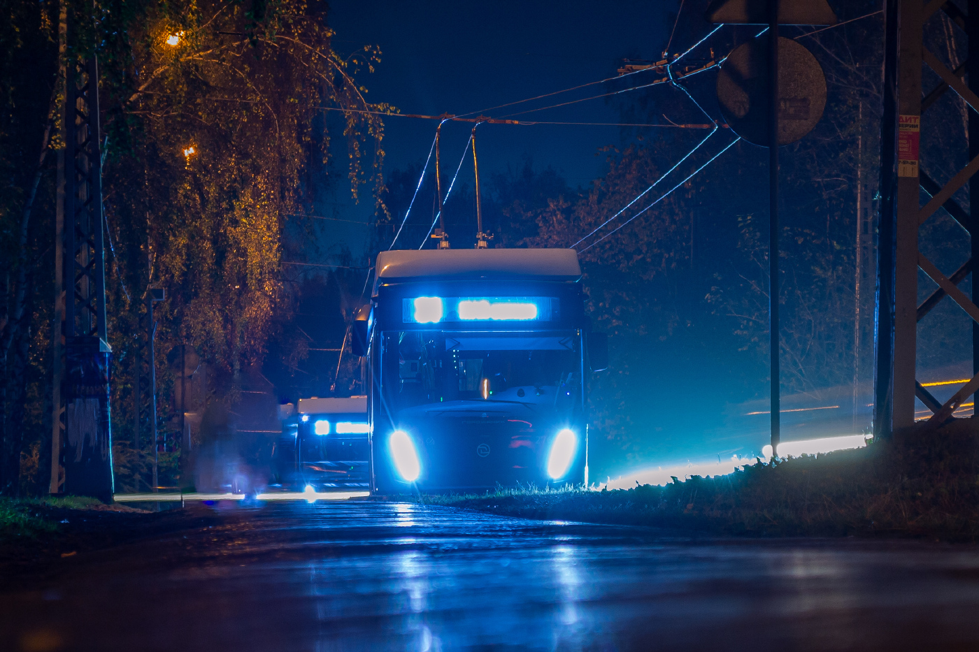 Фотозарисовки; УТТЗ-6241.01 «Горожанин» № 276