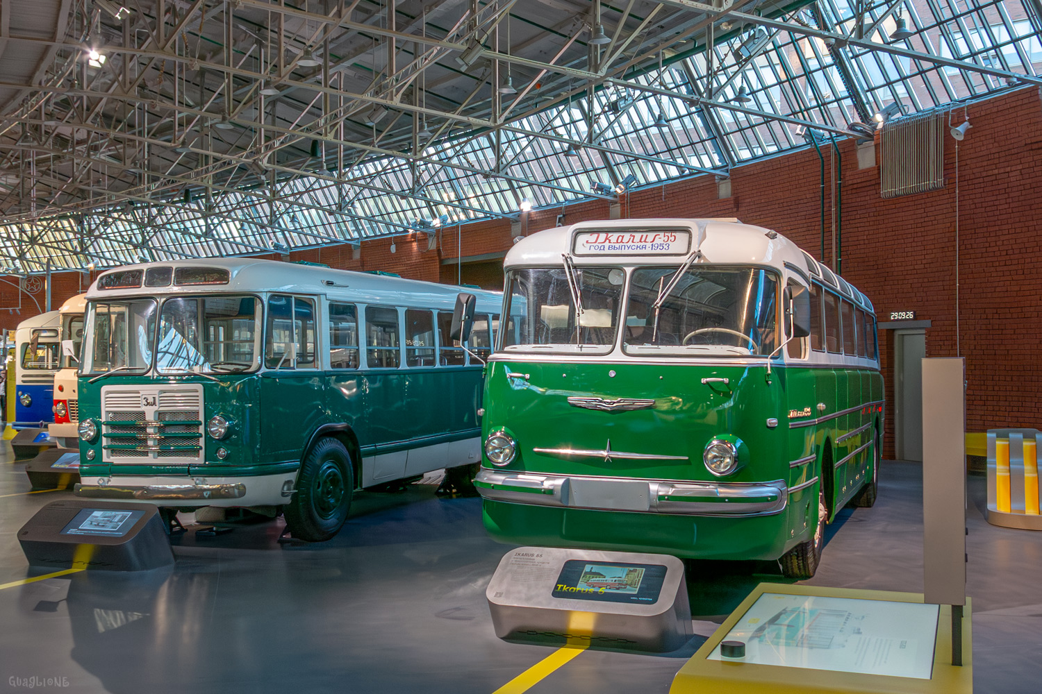 ЗиЛ-158 № 007; Ikarus 55 № 015