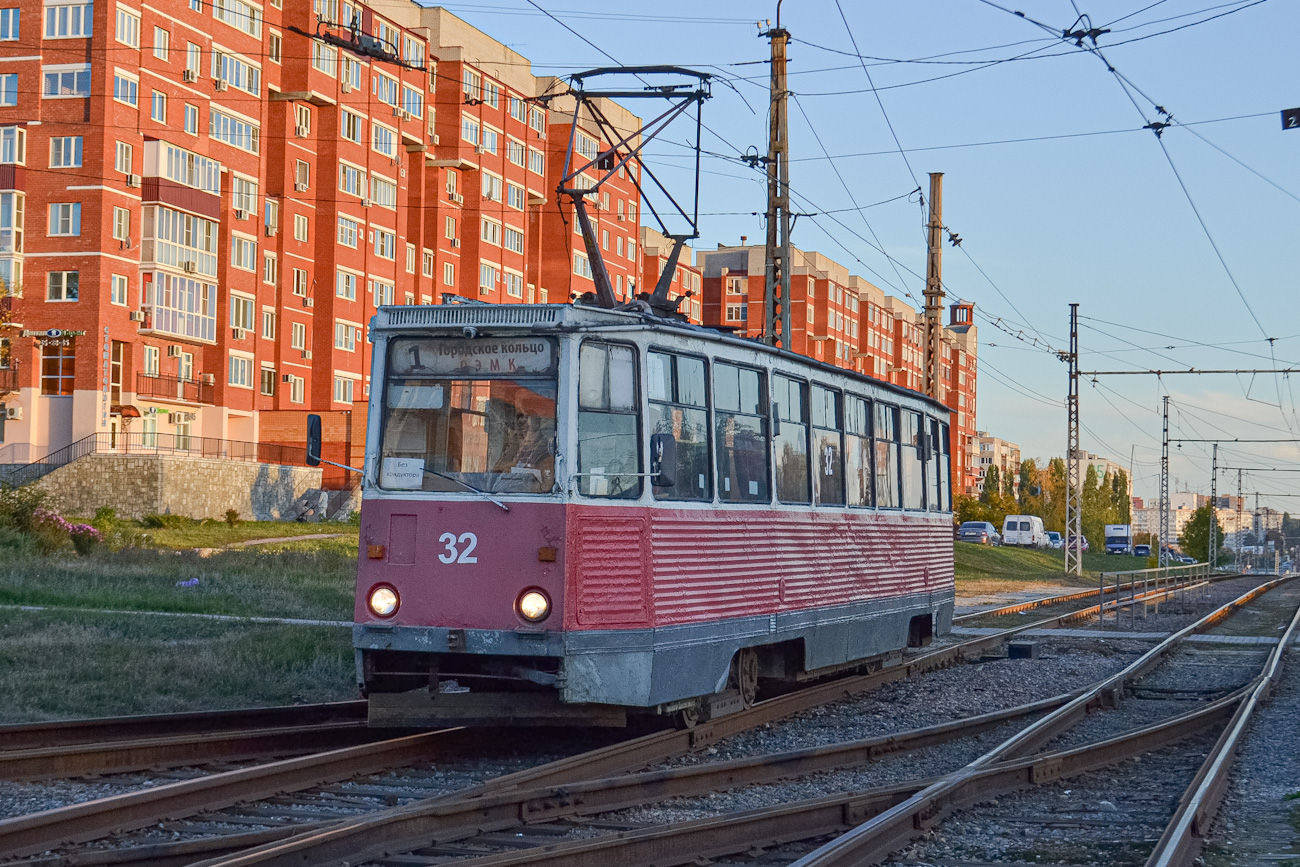 71-605 (КТМ-5М3) № 32