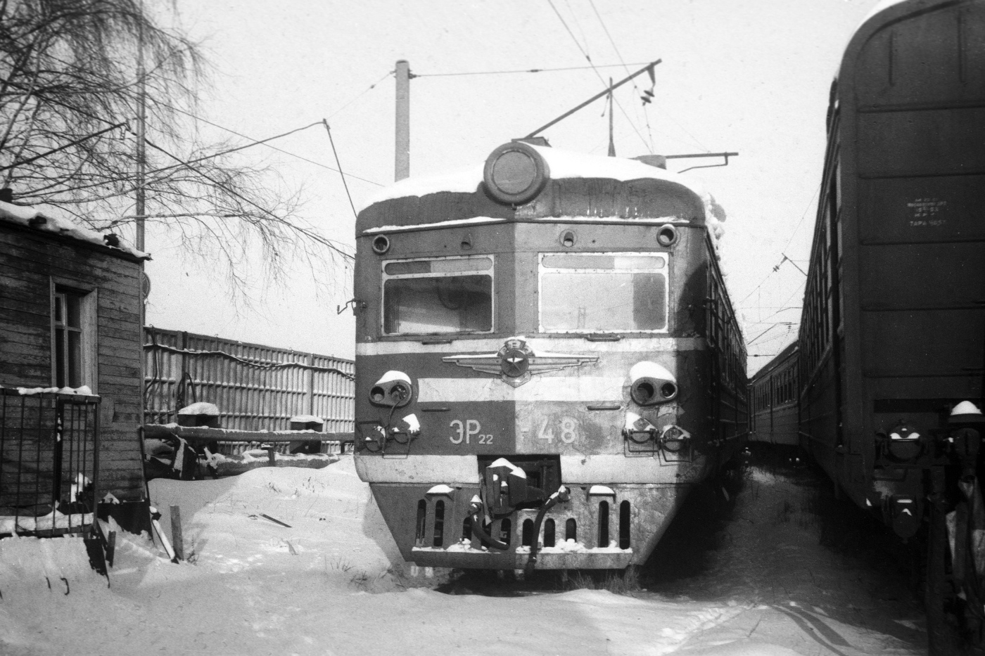 ЭР22-48
