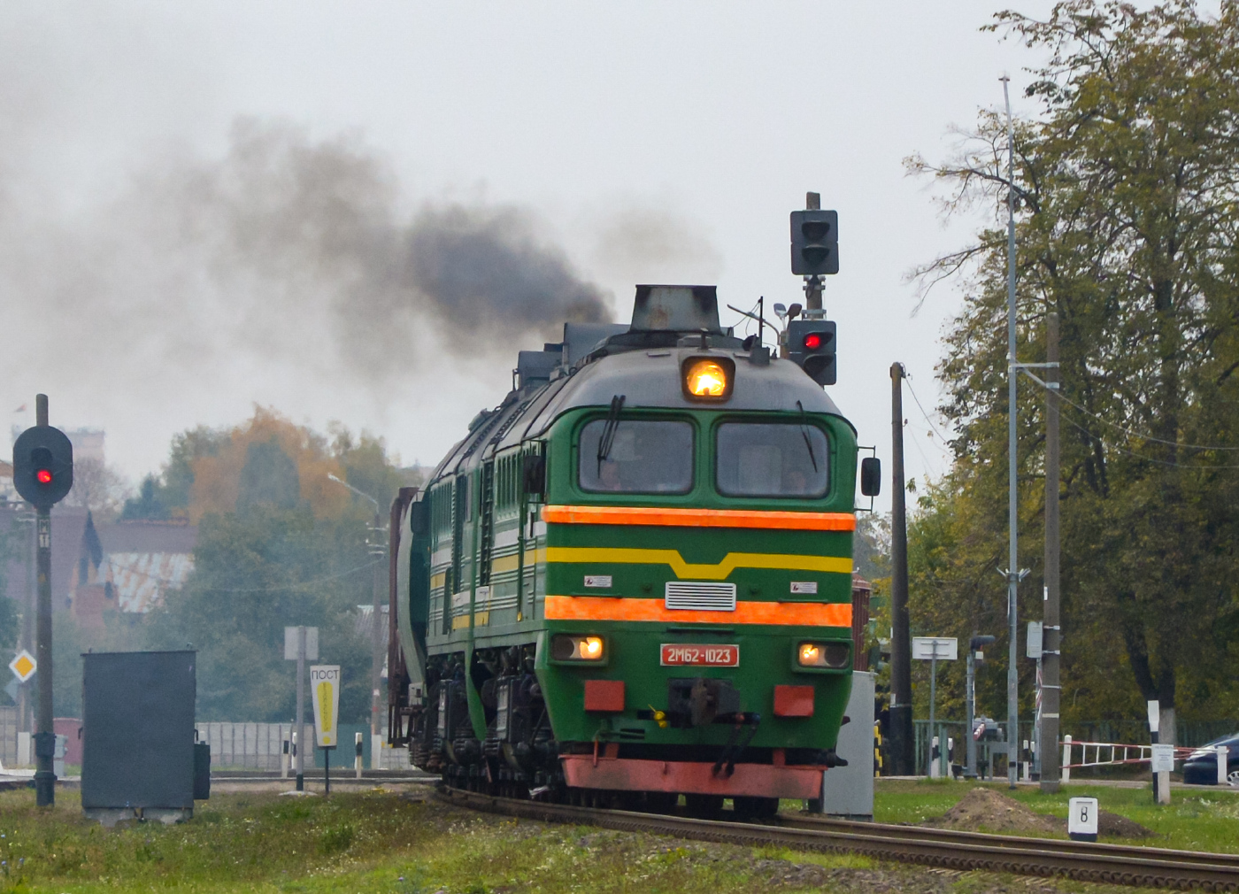 2М62-1023