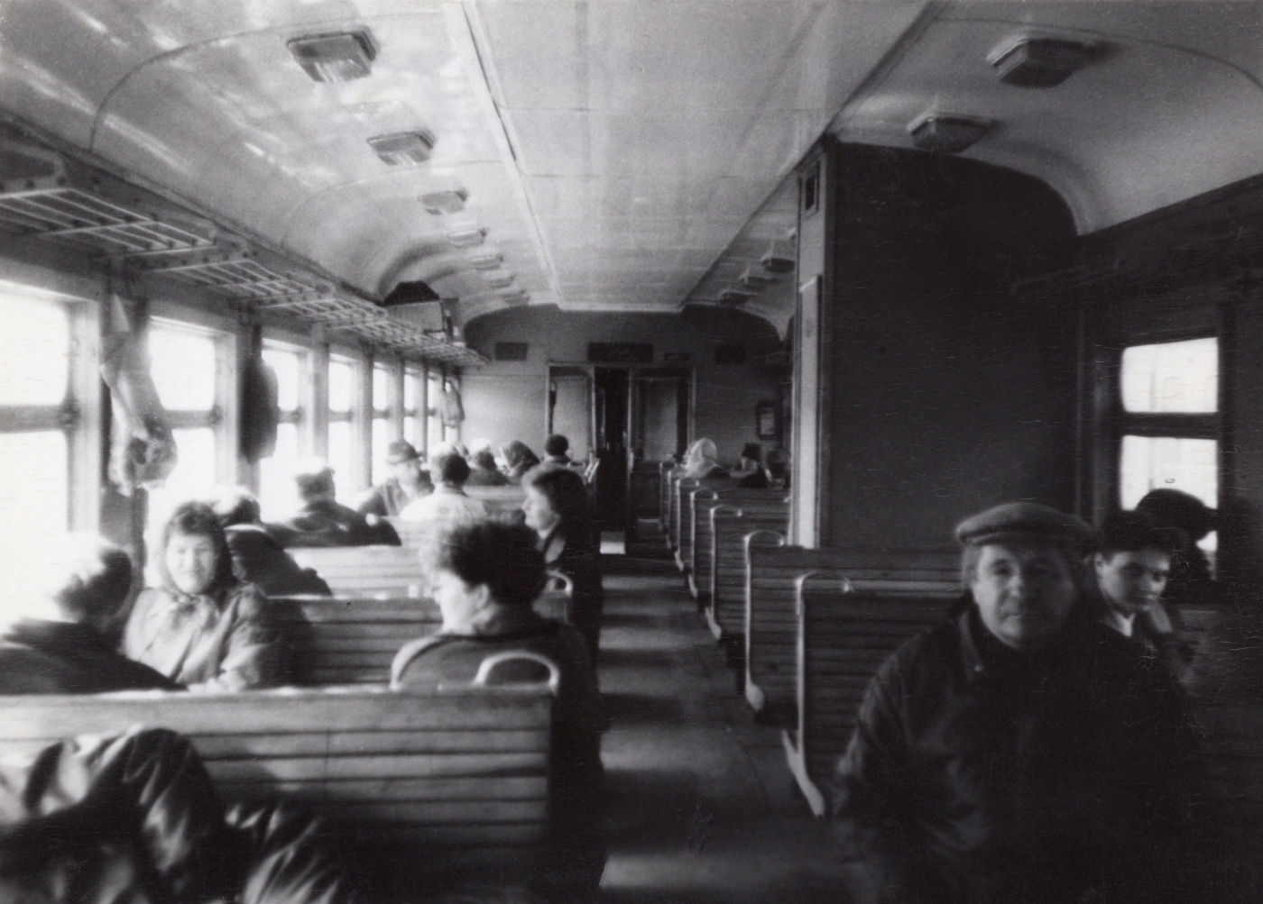 ЭР9П-144