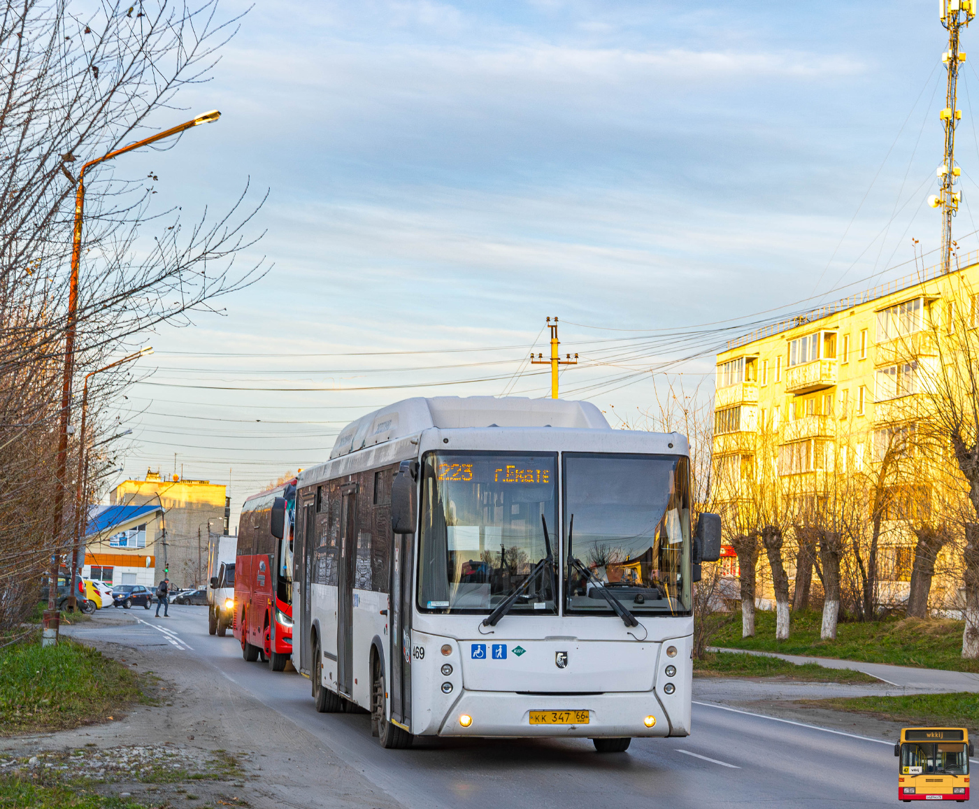 Yutong C9 (ZK6947HN) № КУ 326 66; НефАЗ-5299-30-51 № 469 (КК 347 66)
