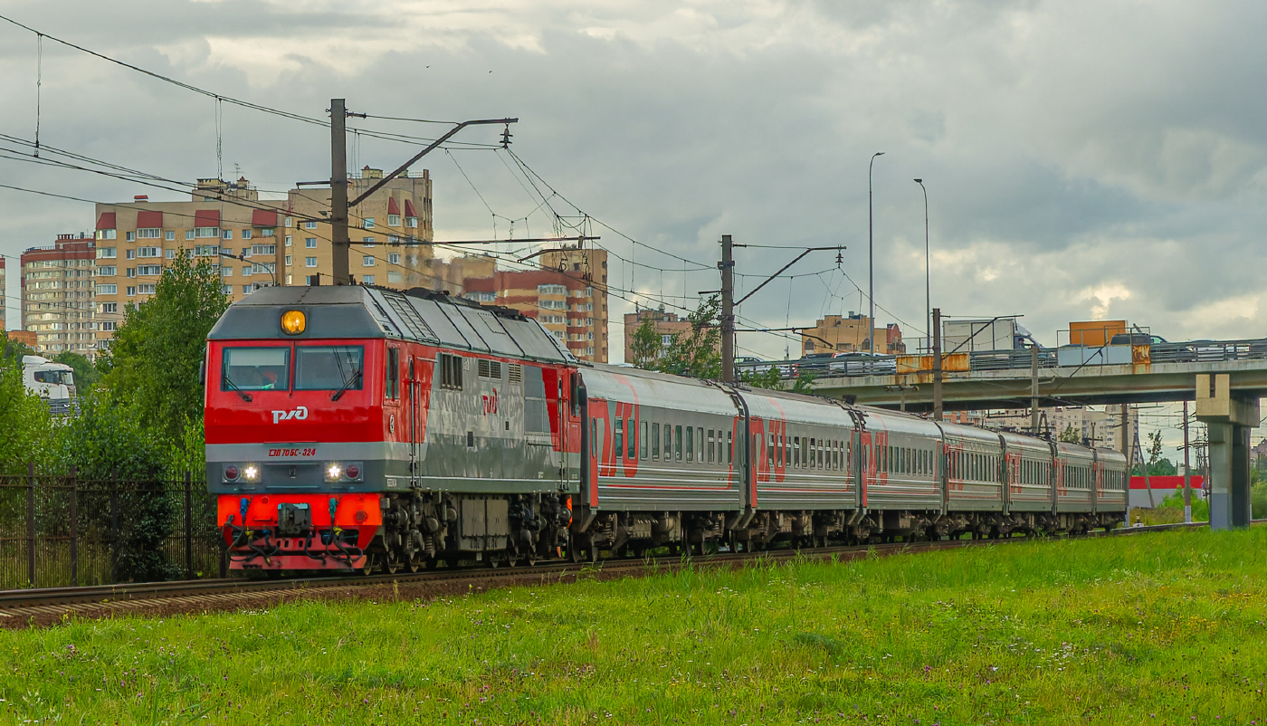 ТЭП70БС-324