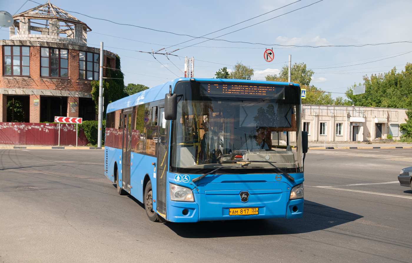 ЛиАЗ-4292.60 № АМ 817 32